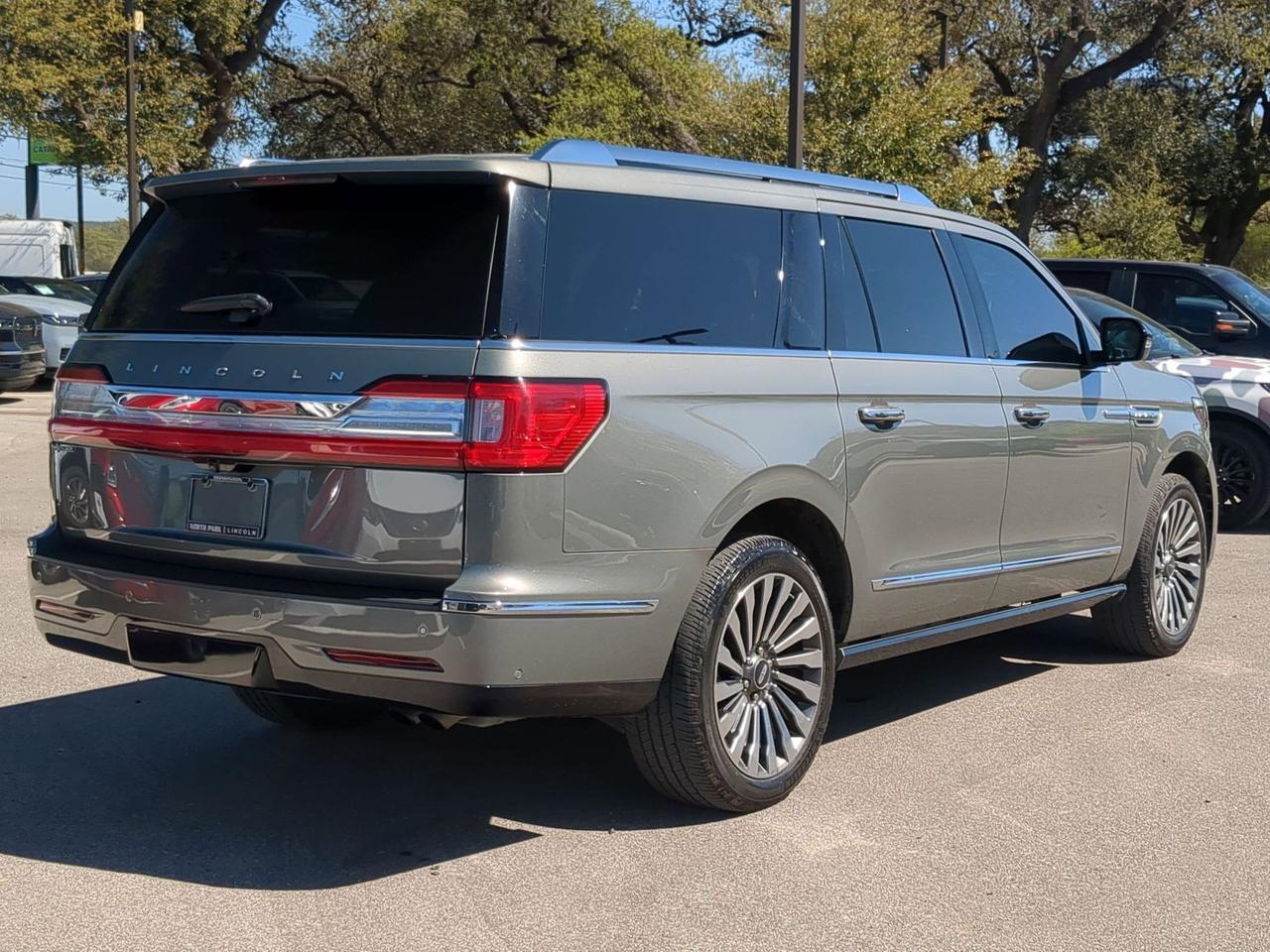 2019 Lincoln Navigator L Reserve