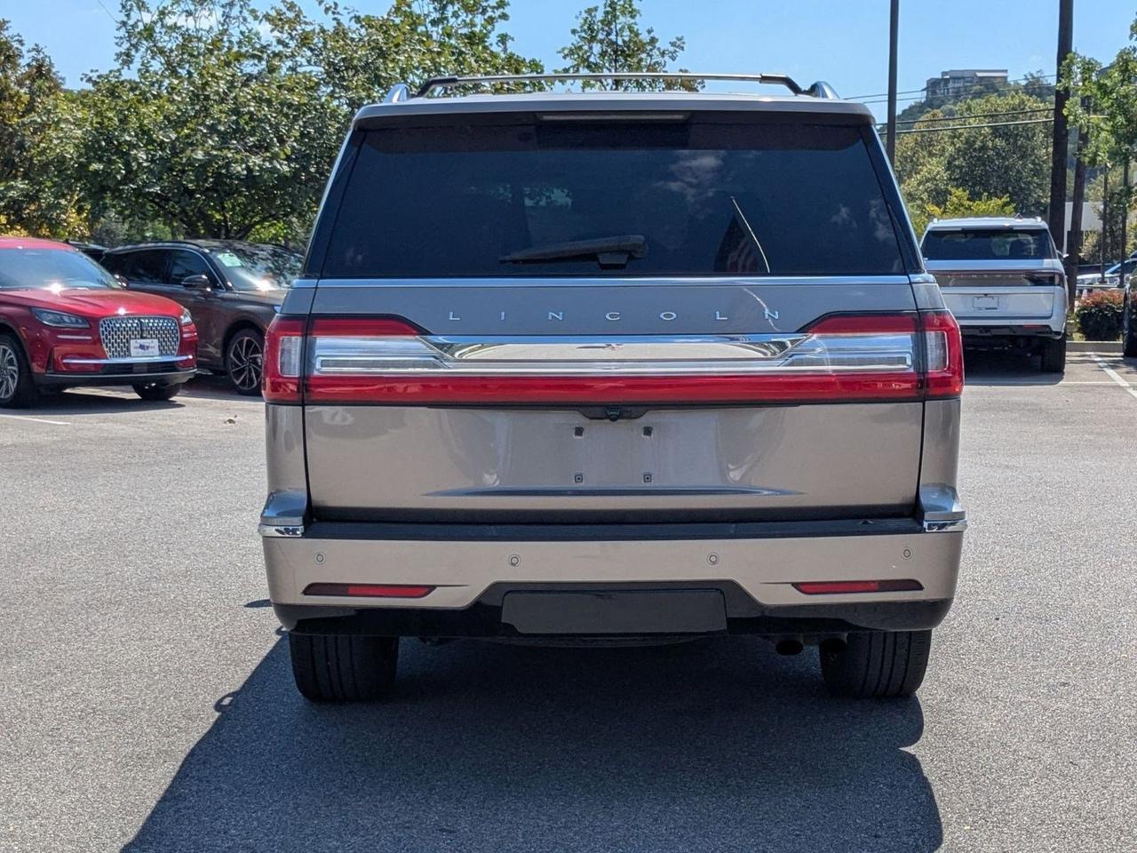 2019 Lincoln Navigator L Reserve