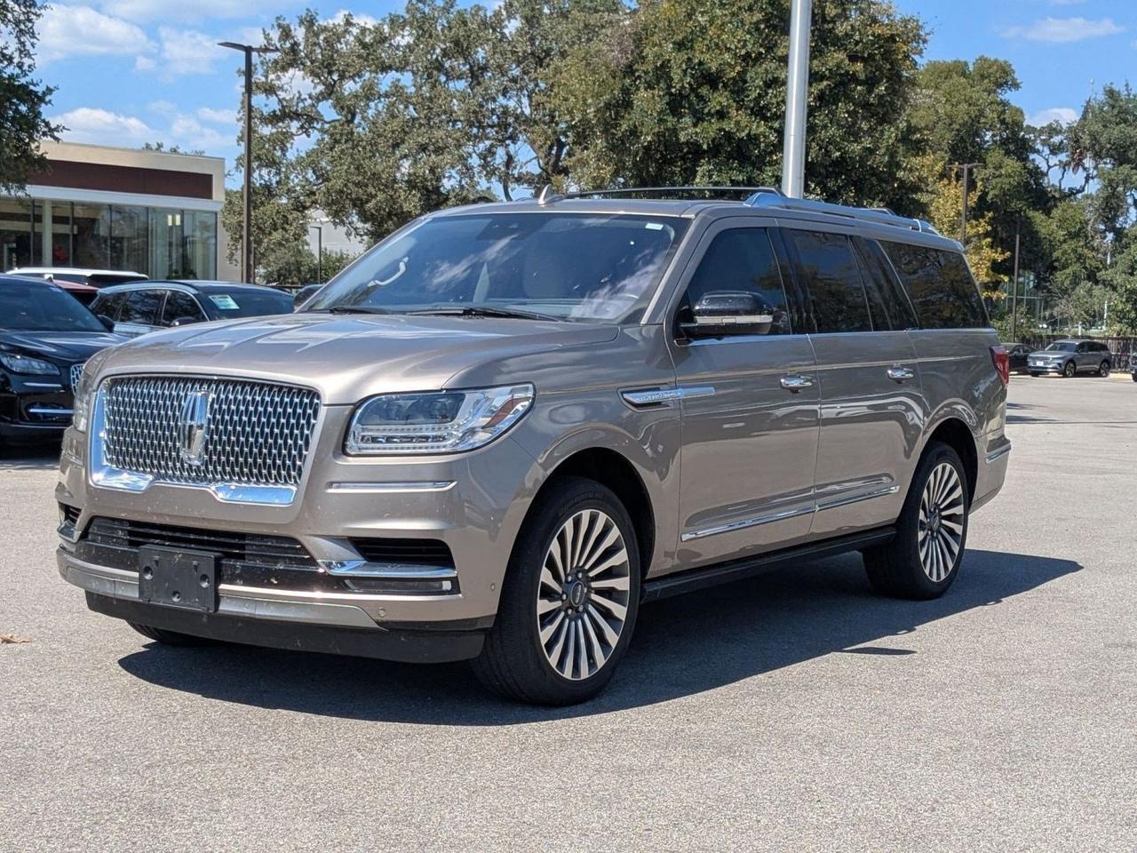 2019 Lincoln Navigator L Reserve