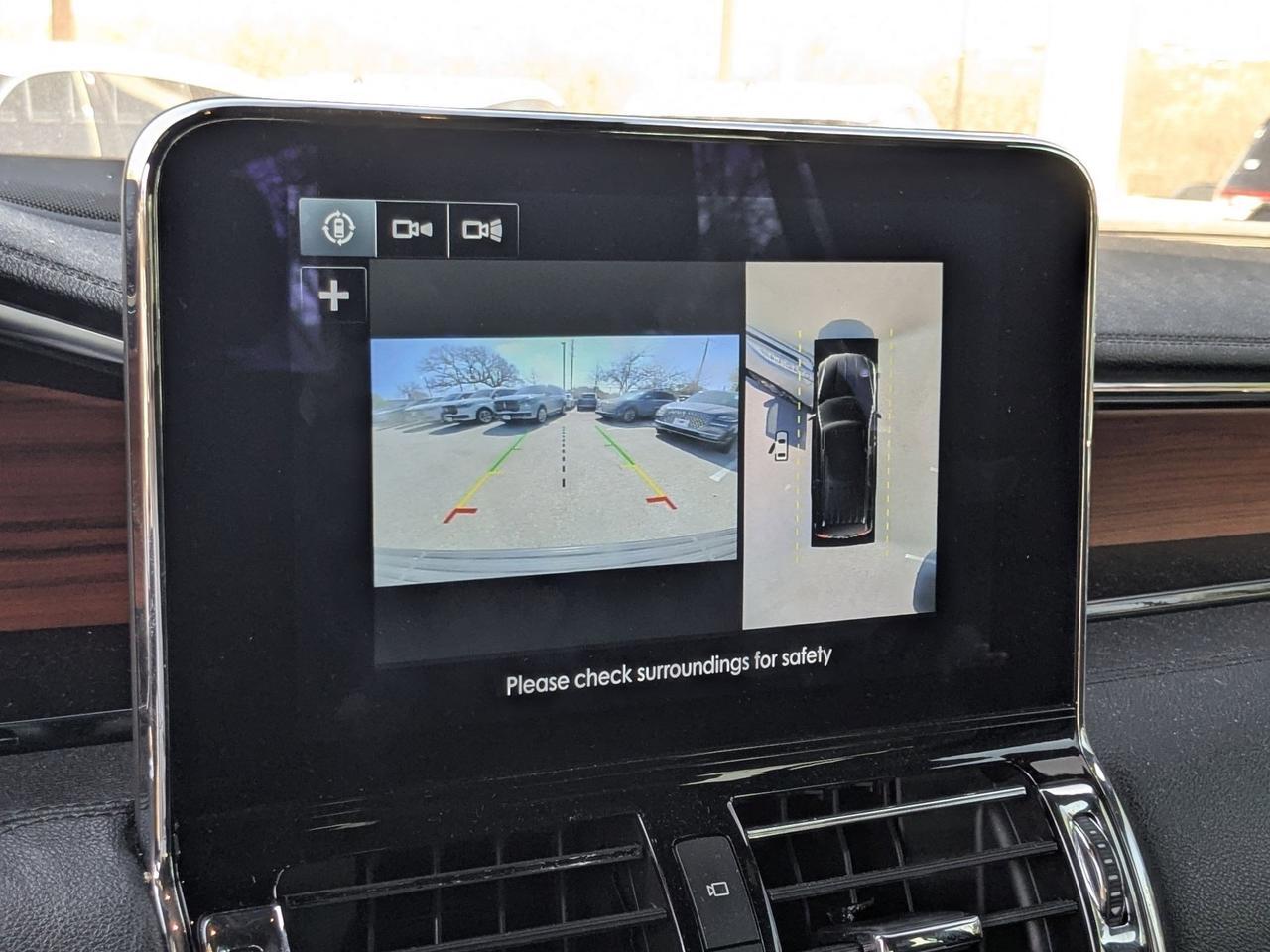 2019 Lincoln Navigator Select