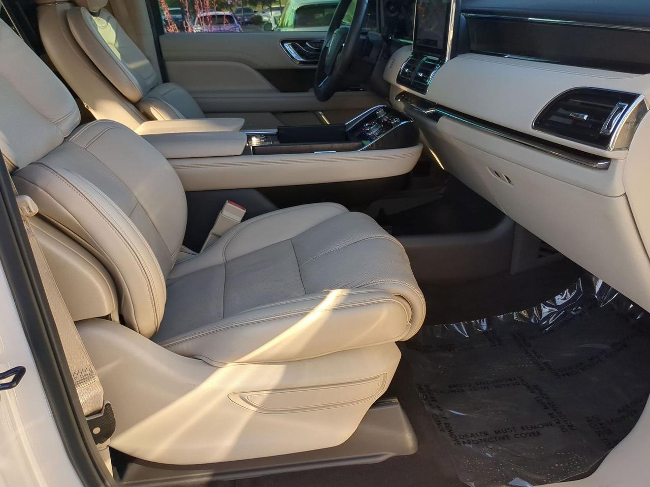 2019 Lincoln Navigator Select