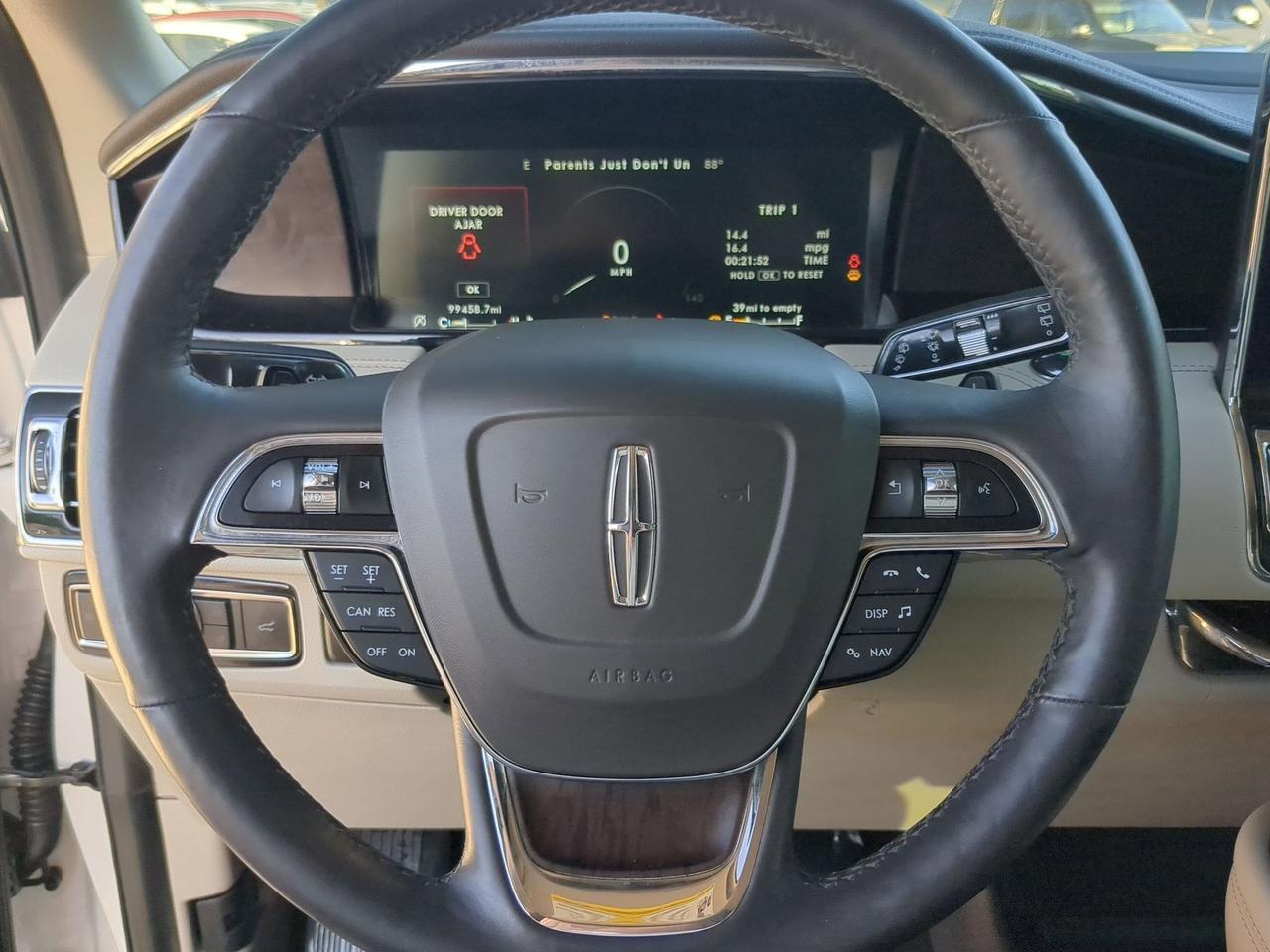 2019 Lincoln Navigator Select