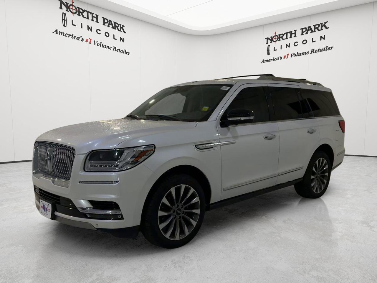 2019 Lincoln Navigator Select