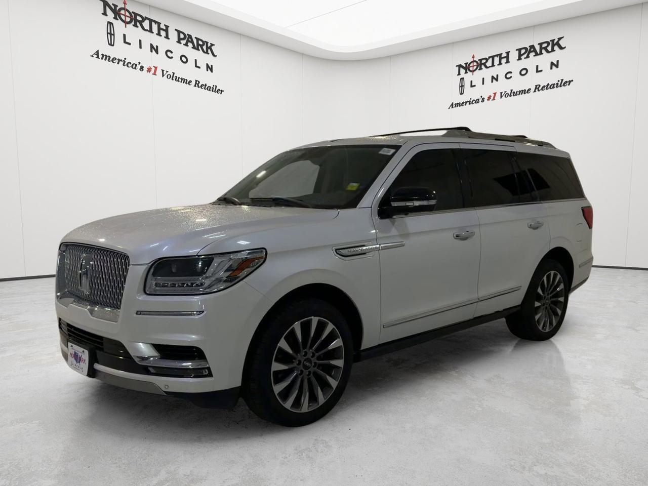 2019 Lincoln Navigator Select
