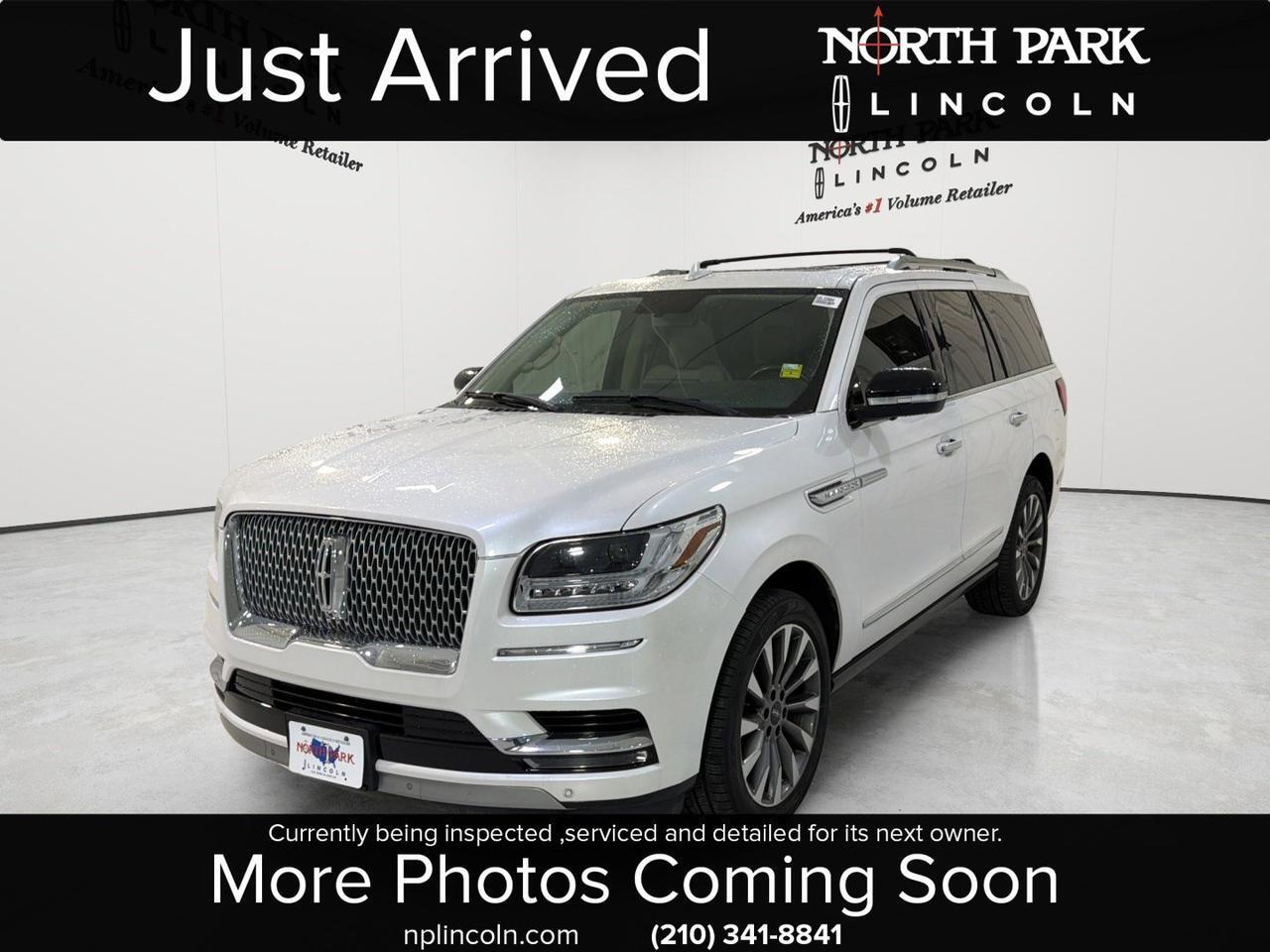 2019 Lincoln Navigator Select