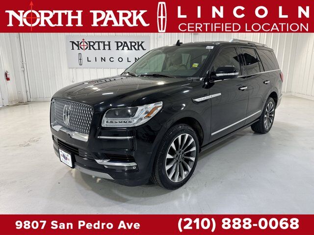 2019 Lincoln Navigator Select