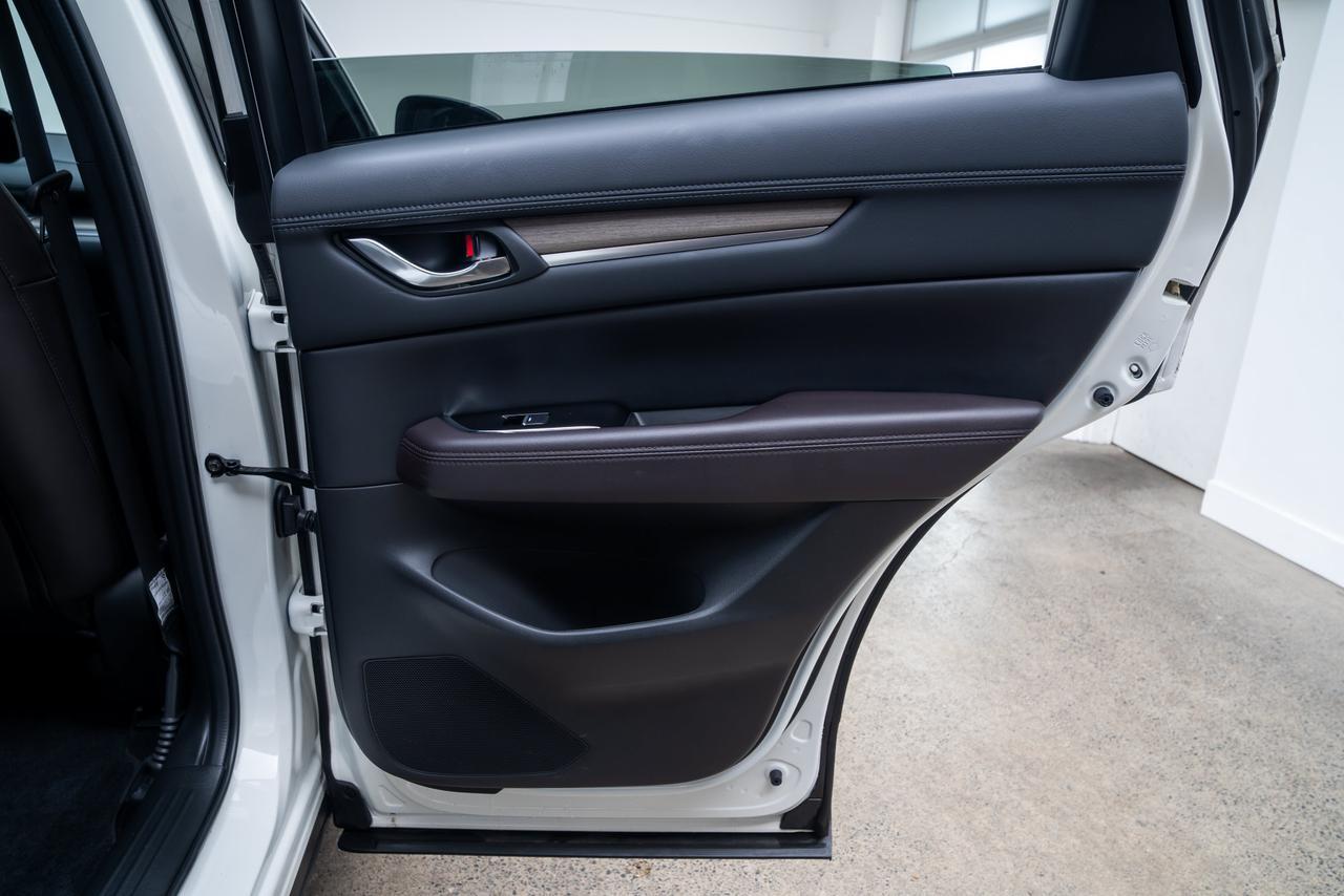 2019 MAZDA CX-5 Signature 1 Owner / Heated Seats / Bose Audio Portland OR