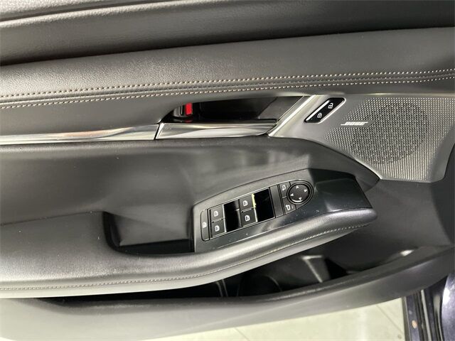 2019 Mazda Mazda3 Preferred Hatchback photo 4