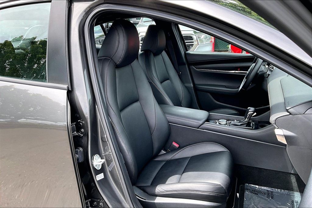 2019 MAZDA Mazda3 Select OR