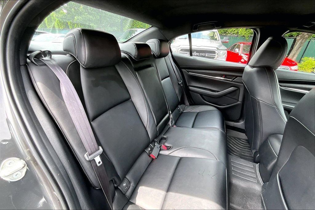 2019 MAZDA Mazda3 Select OR