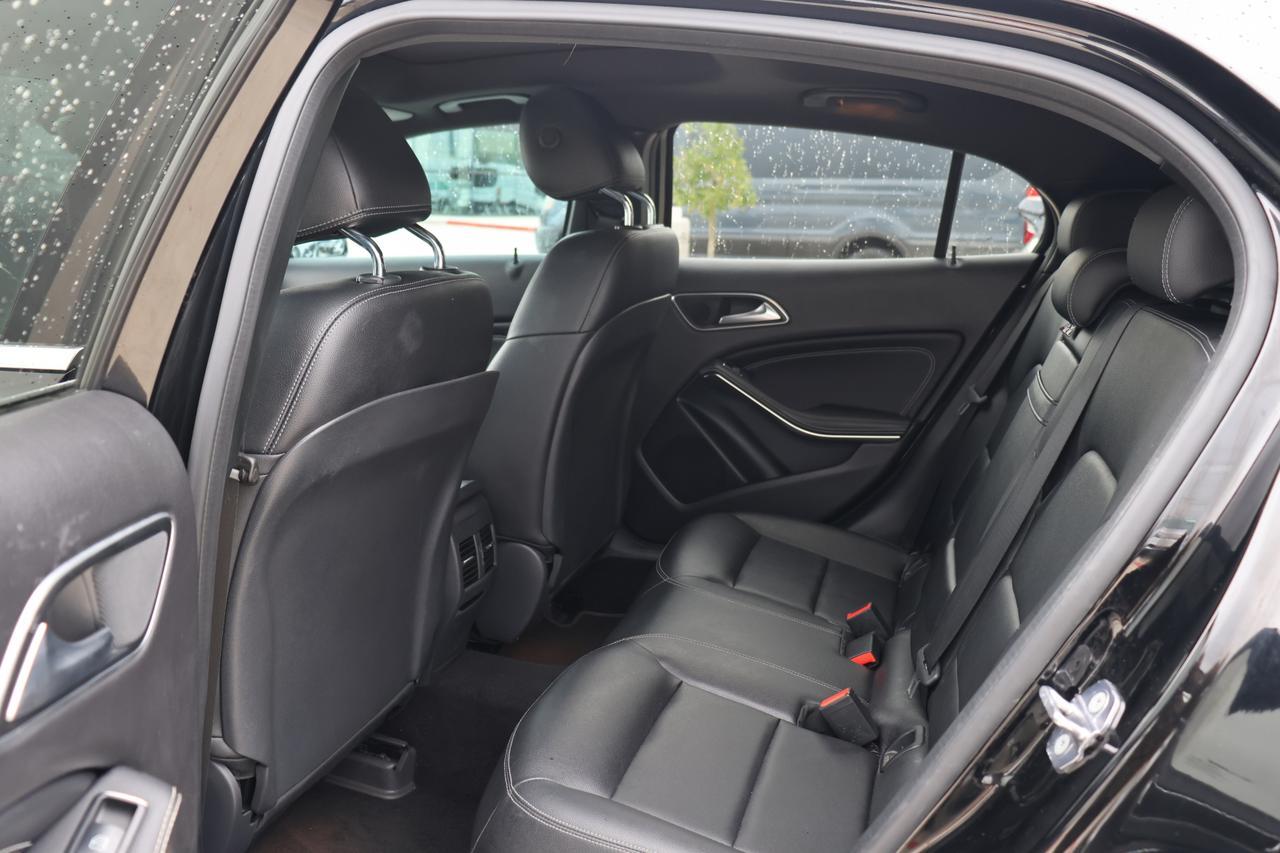 2019 MERCEDES-BENZ GLA 250 Houston TX