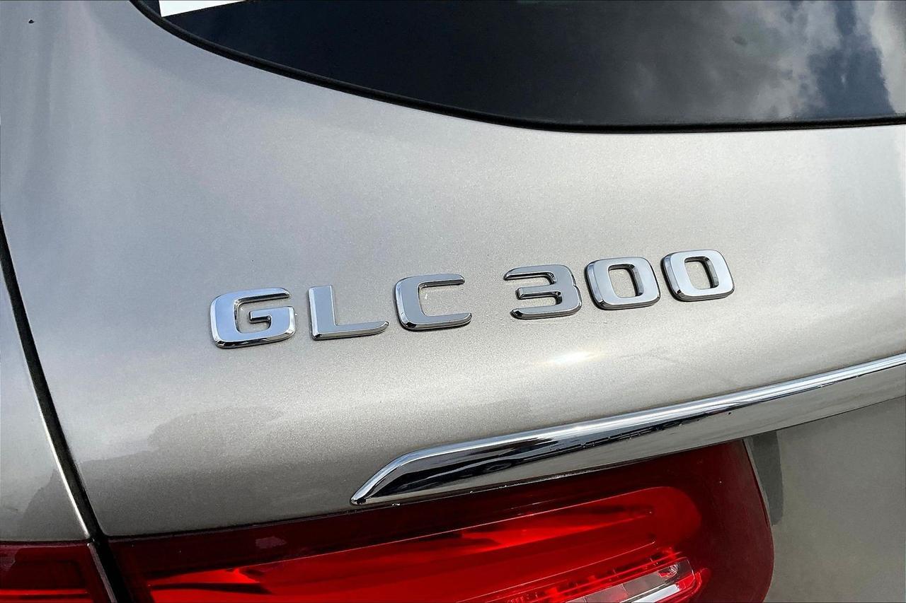 2019 MERCEDES-BENZ GLC 300 4MATIC Houston TX