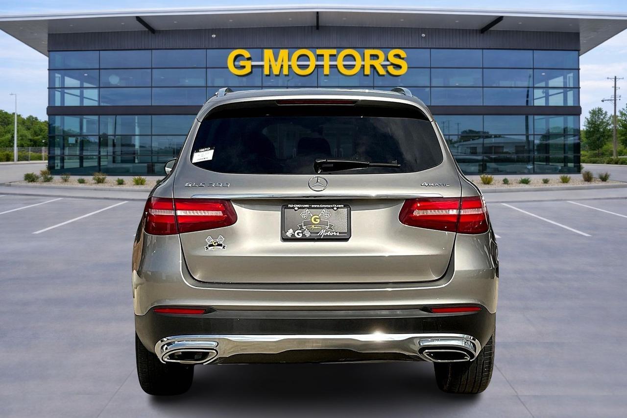 2019 MERCEDES-BENZ GLC 300 4MATIC Houston TX