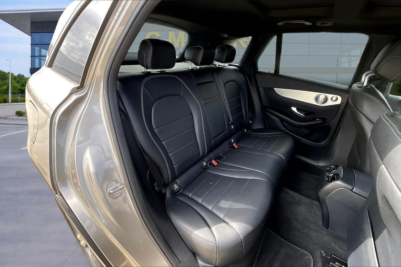 2019 MERCEDES-BENZ GLC 300 4MATIC Houston TX