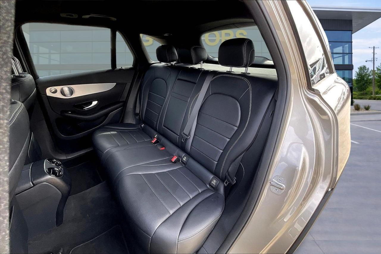 2019 MERCEDES-BENZ GLC 300 4MATIC Houston TX