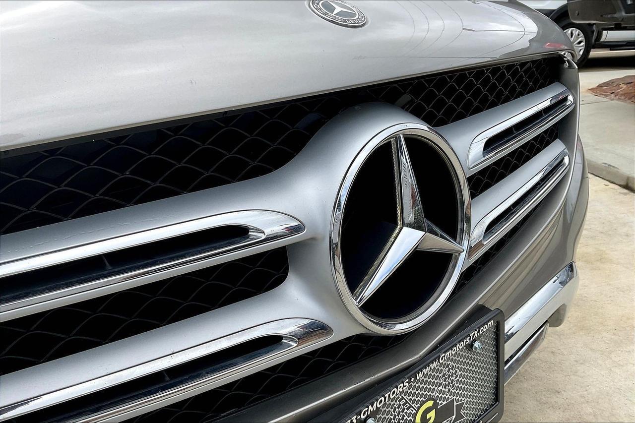 2019 MERCEDES-BENZ GLC 300 4MATIC Houston TX
