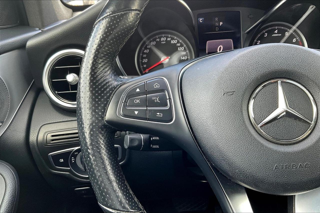 2019 MERCEDES-BENZ GLC 300 4MATIC Houston TX