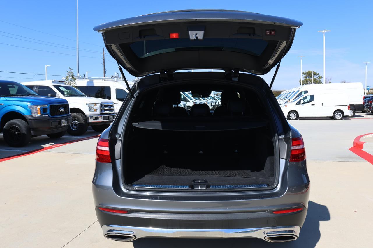 2019 MERCEDES-BENZ GLC 300 Houston TX