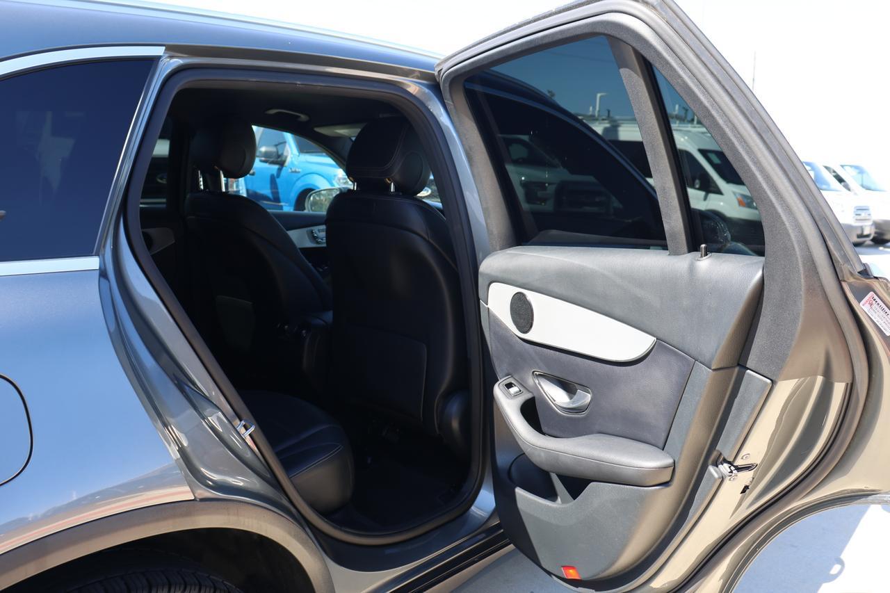 2019 MERCEDES-BENZ GLC 300 Houston TX