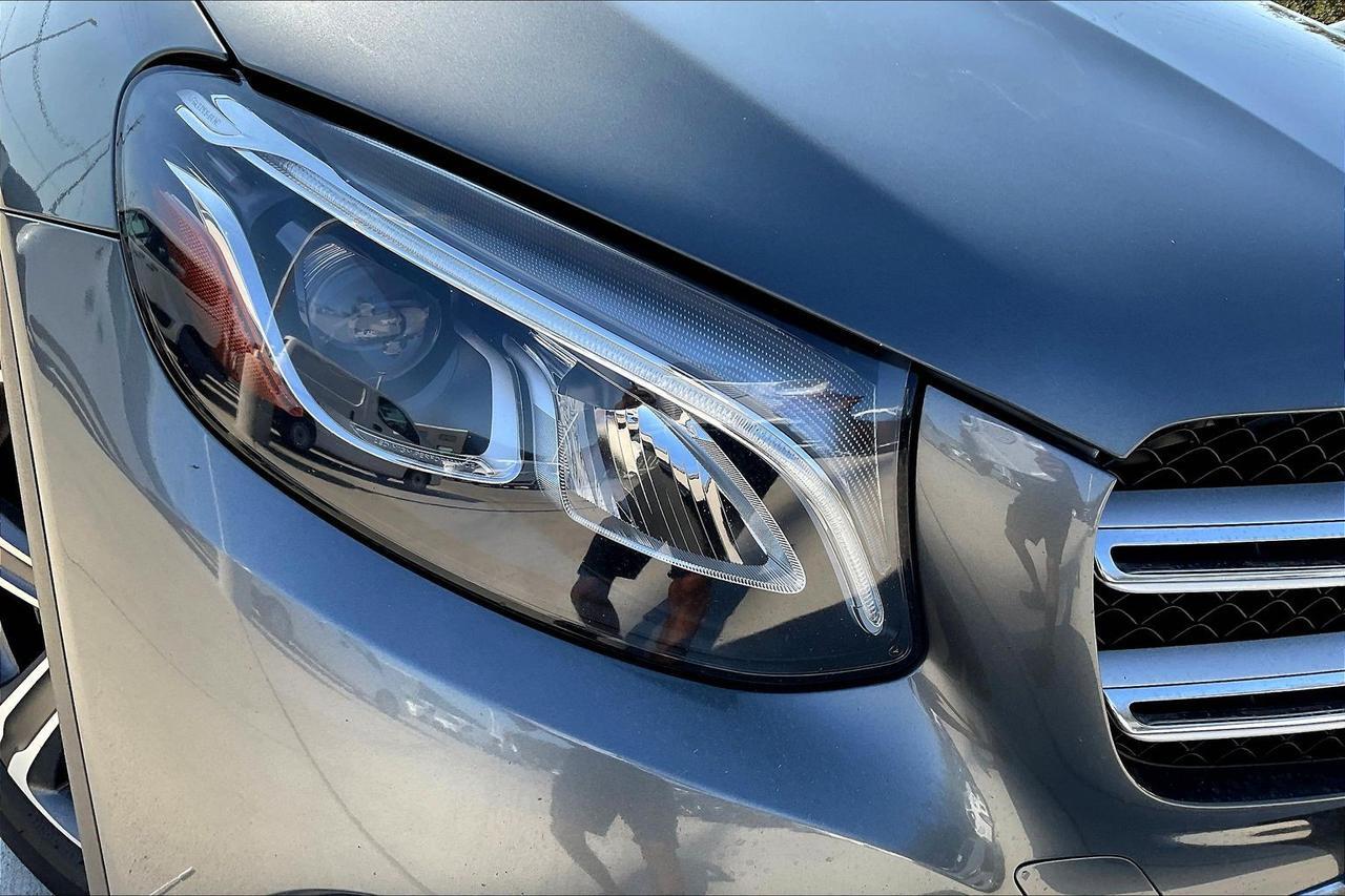 2019 MERCEDES-BENZ GLC 300 Houston TX