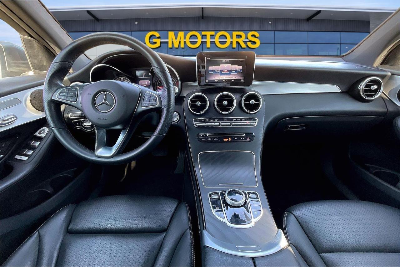 2019 MERCEDES-BENZ GLC 300 Houston TX