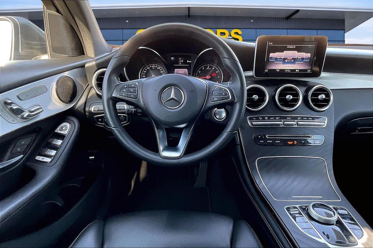 2019 MERCEDES-BENZ GLC 300 Houston TX