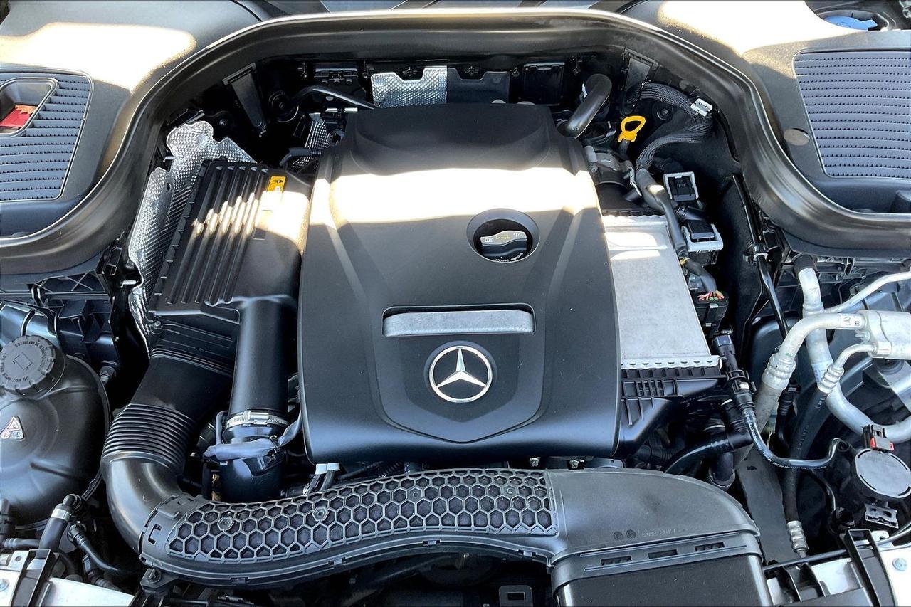 2019 MERCEDES-BENZ GLC 300 Houston TX