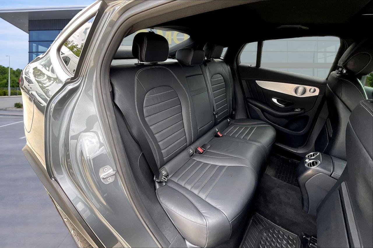 2019 MERCEDES-BENZ GLC COUPE 300 4MATIC Houston TX