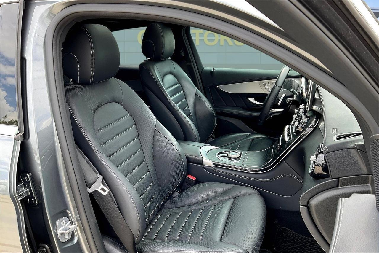 2019 MERCEDES-BENZ GLC COUPE 300 4MATIC Houston TX