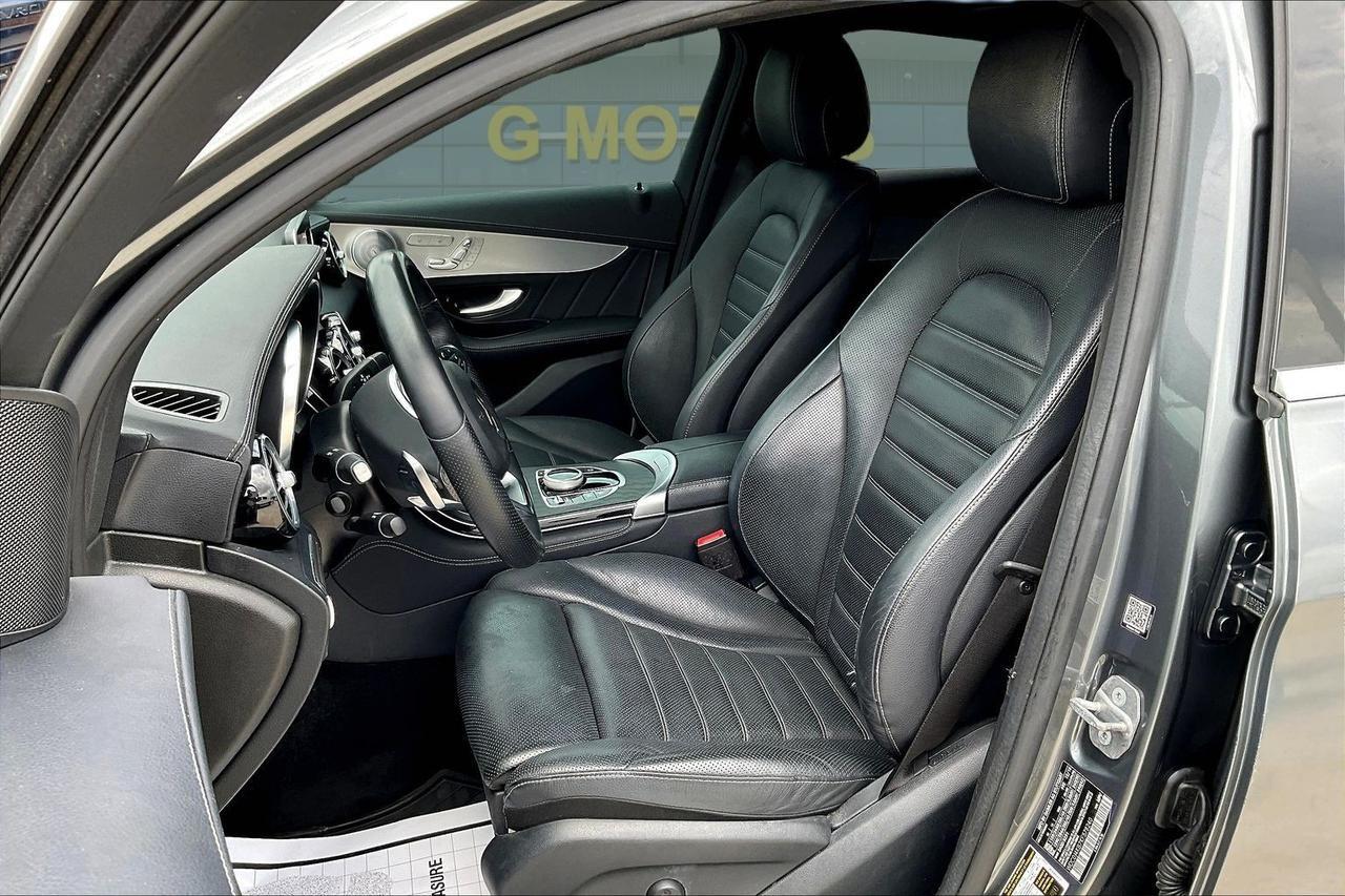 2019 MERCEDES-BENZ GLC COUPE 300 4MATIC Houston TX