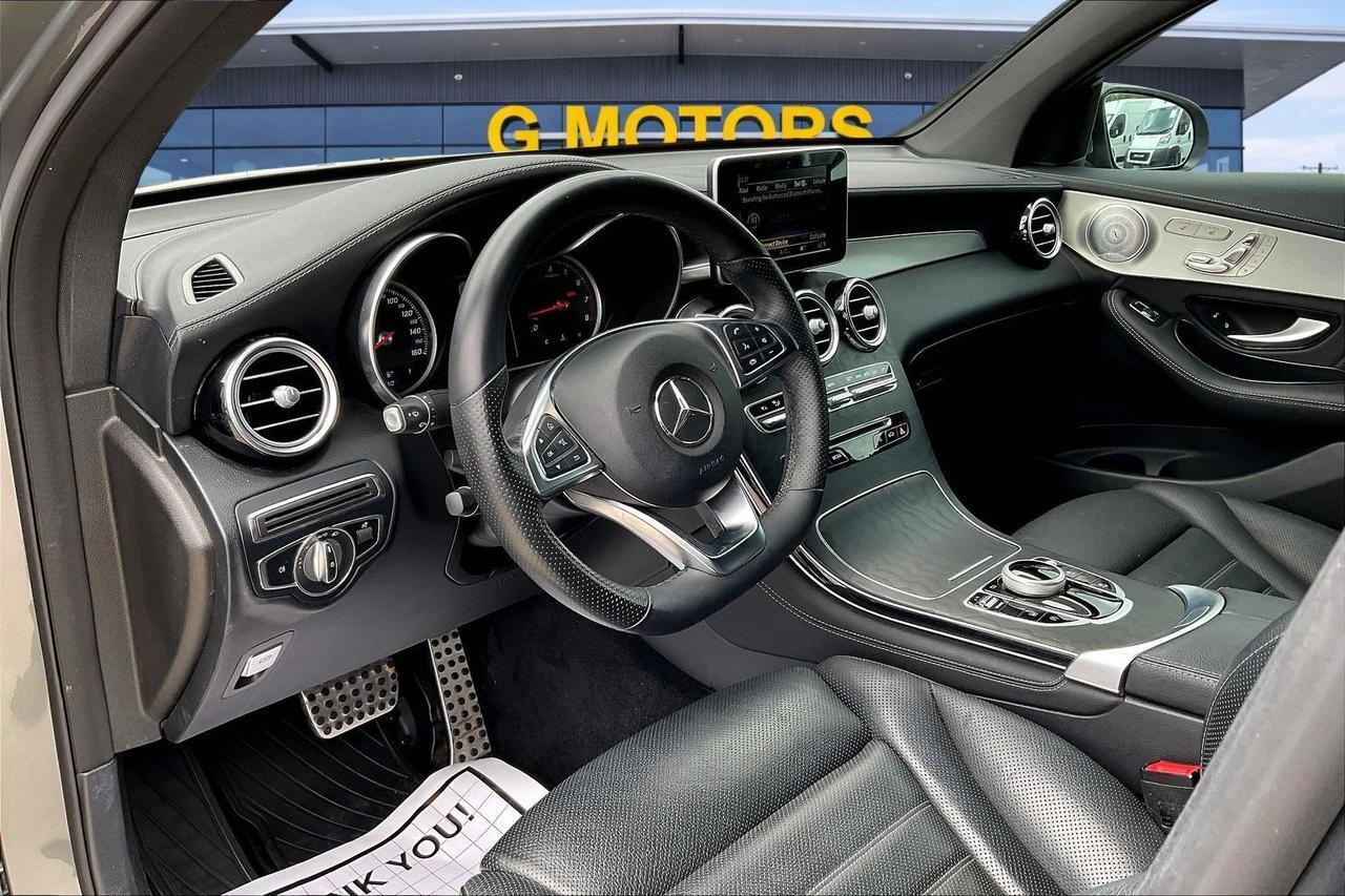 2019 MERCEDES-BENZ GLC COUPE 300 4MATIC Houston TX