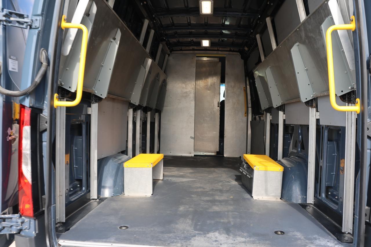 2019 MERCEDES-BENZ SPRINTER 2500/3500 BLUE at G Motors