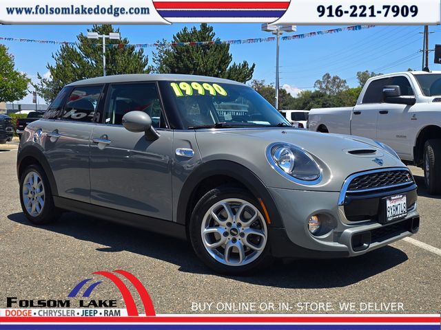 2019 MINI Cooper S Classic