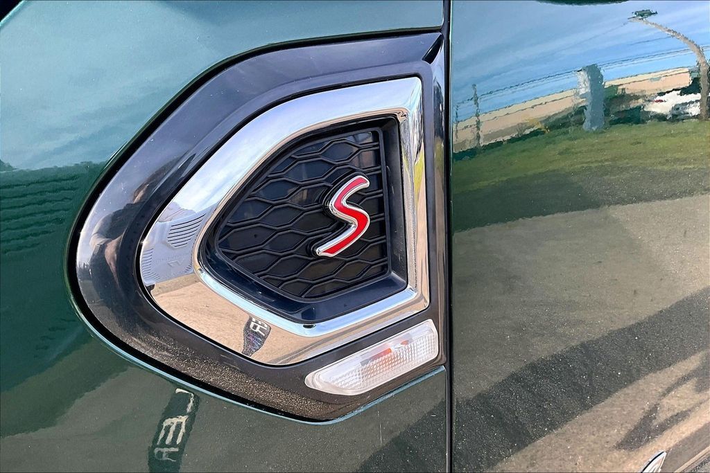 2019 MINI Cooper S Countryman Iconic OR