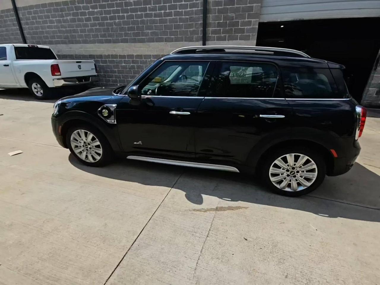 2019 MINI Cooper S E Countryman Plug-In Hybrid Panoramic Roof Heated Seats Portland OR