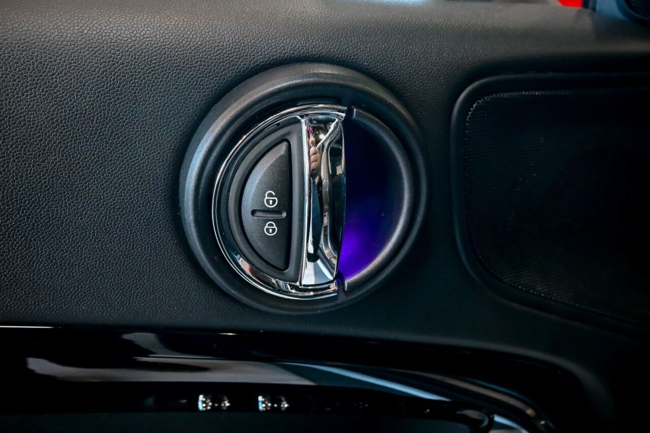 2019 MINI Countryman Cooper S, Premium and Signature Pkg Springfield NJ