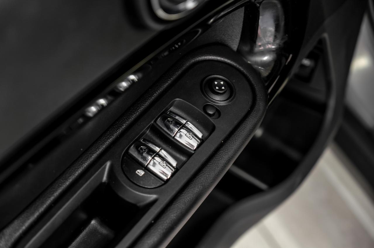 2019 MINI Countryman S AUTOMATIC PANORAMA LEATHER HEATED SEATS REAR CAMERA KEYLESS ST Carrollton TX