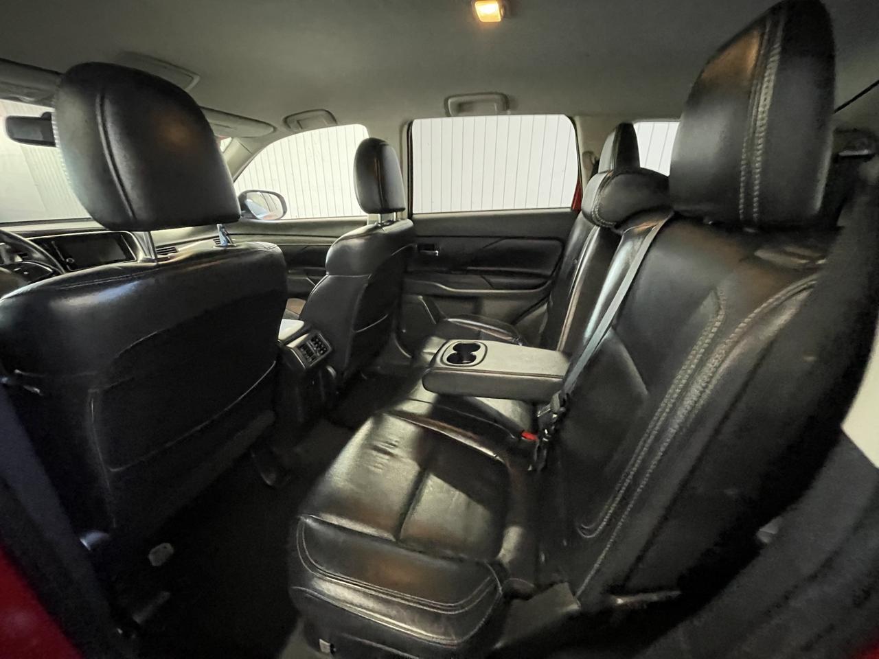 2019 MITSUBISHI OUTLANDER SE; LE; ES Kansas City MO