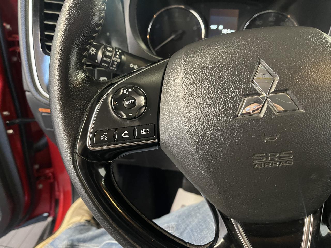 2019 MITSUBISHI OUTLANDER SE; LE; ES Kansas City MO