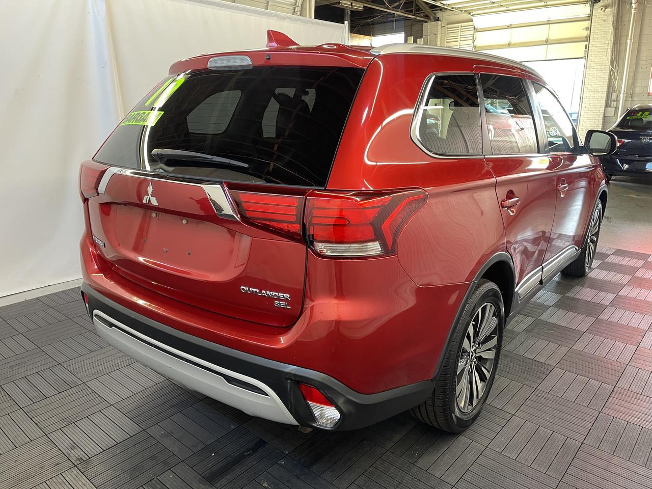 2019 MITSUBISHI OUTLANDER SE; LE; ES Kansas City MO