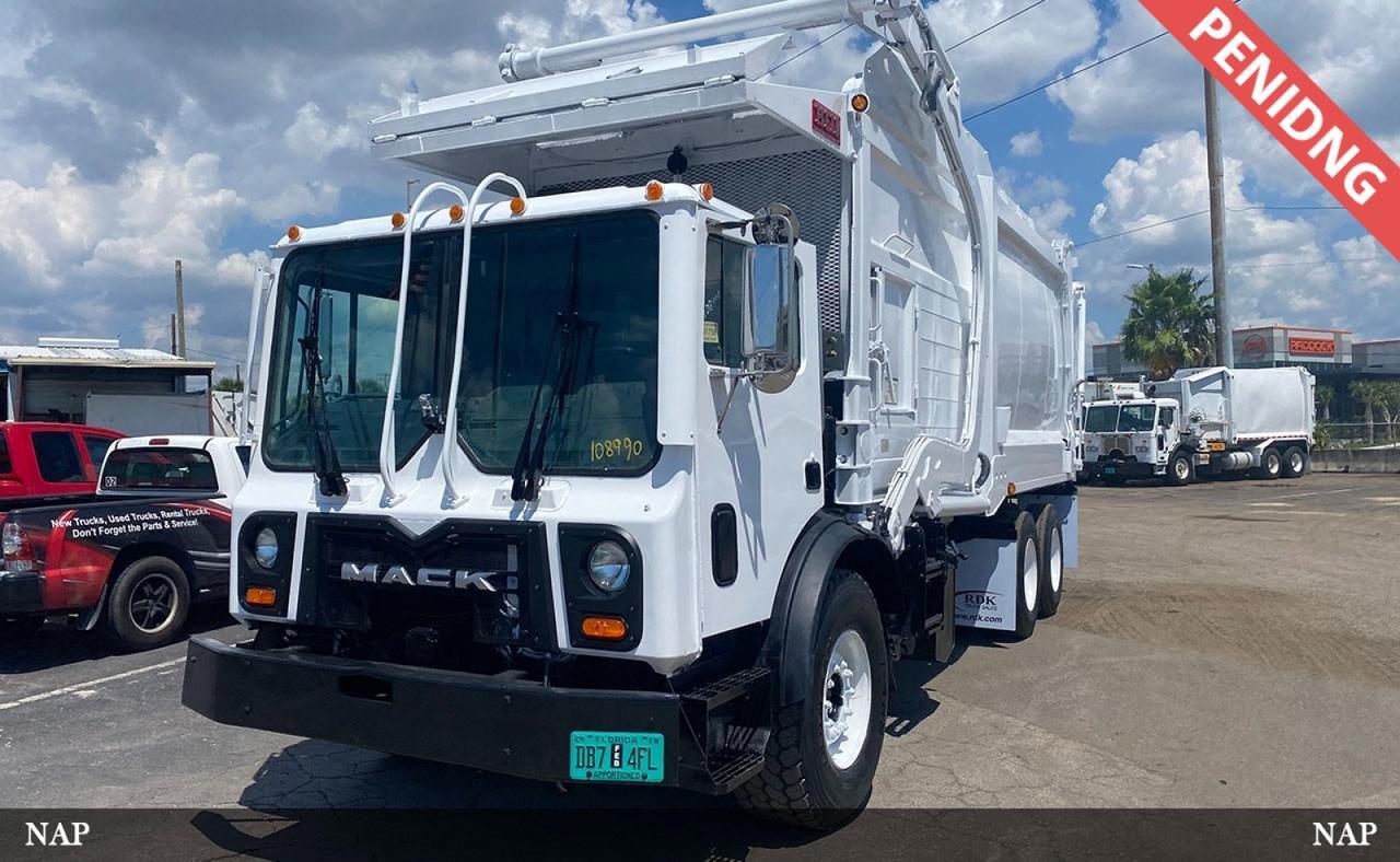 2019 Mack LR64