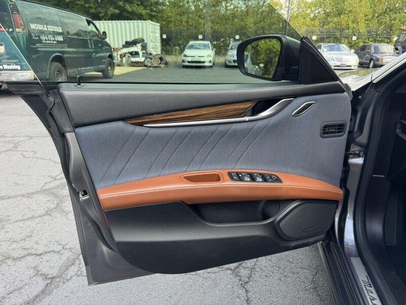 2019 Maserati Ghibli S GranLusso Willow Grove PA 2019 Maserati Ghibli S GranLusso Willow Grove PA