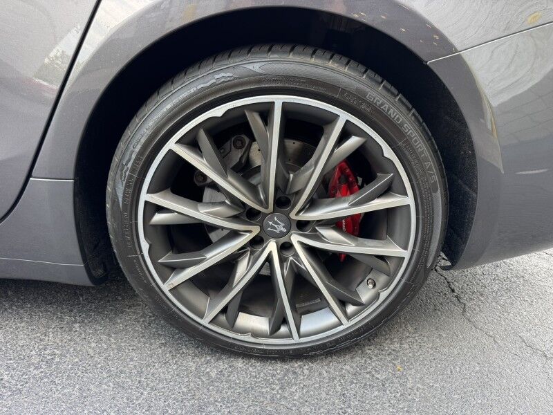 2019 Maserati Ghibli S GranLusso Willow Grove PA 2019 Maserati Ghibli S GranLusso Willow Grove PA