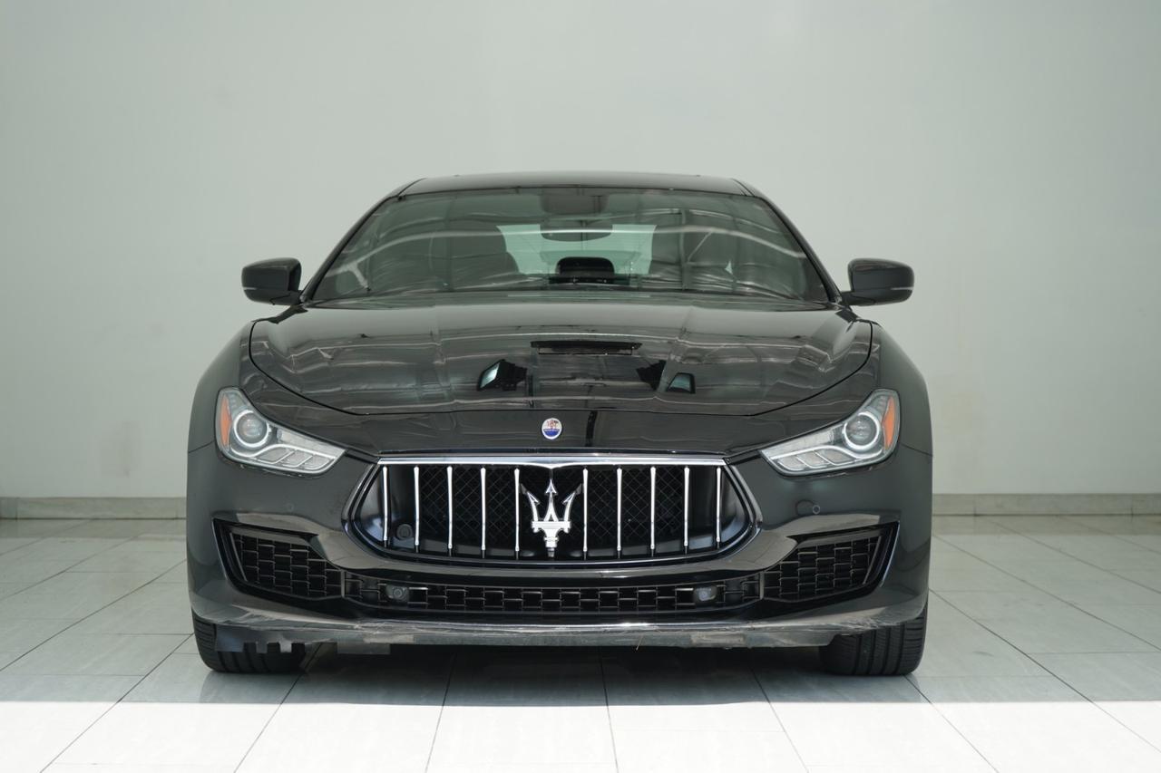 2019 Maserati Ghibli S Q4 AWD BLIND SPOT ASSIST NAVIGATION SUNROOF LEATHER HEATED SEATS REAR CAMERA