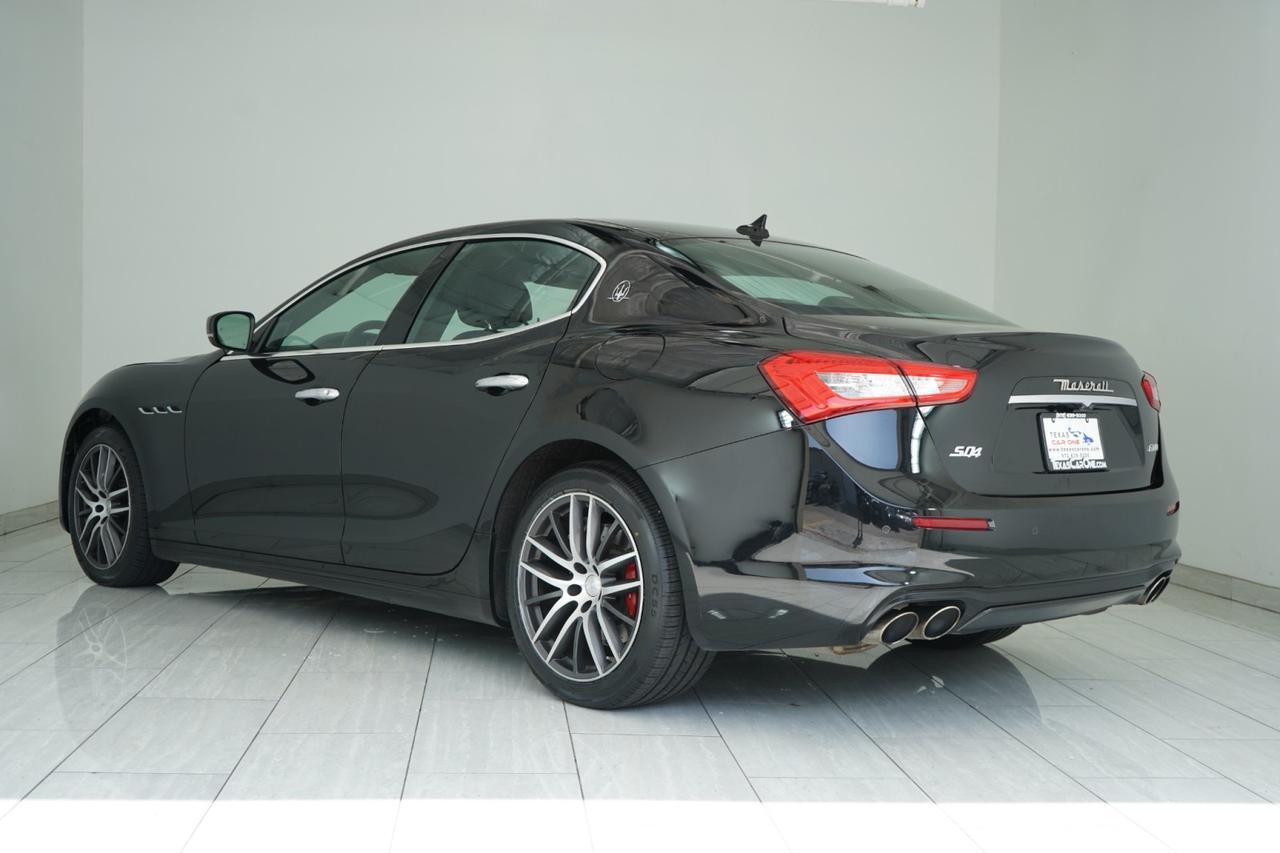 2019 Maserati Ghibli S Q4 AWD BLIND SPOT ASSIST NAVIGATION SUNROOF LEATHER HEATED SEATS REAR CAMERA Carrollton TX