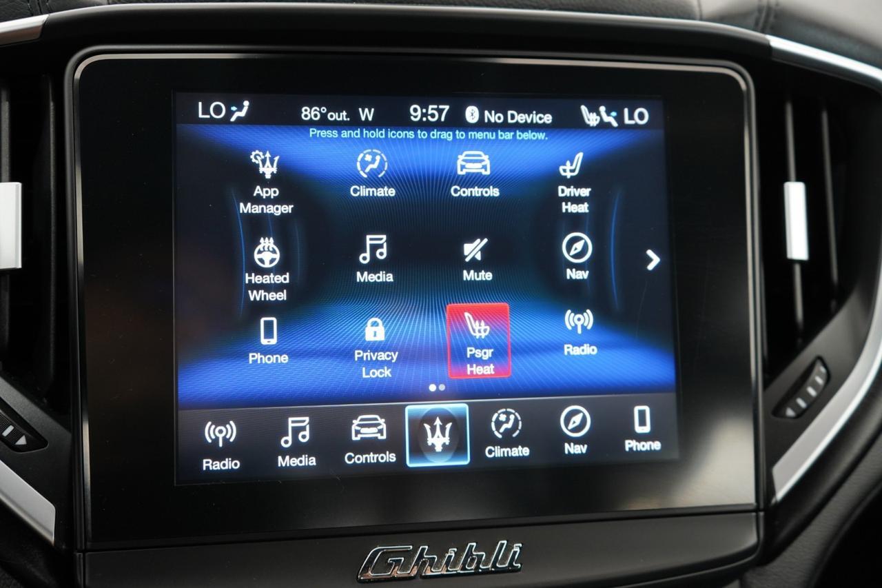 2019 Maserati Ghibli S Q4 AWD BLIND SPOT ASSIST NAVIGATION SUNROOF LEATHER HEATED SEATS REAR CAMERA Carrollton TX