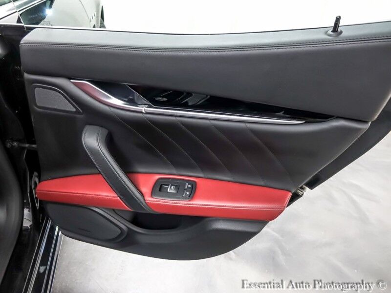 2019 Maserati Ghibli S Q4 GranLusso Willowbrook IL