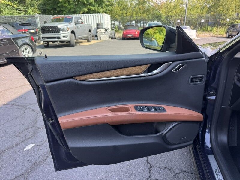 2019 Maserati Ghibli S Q4 Willow Grove PA