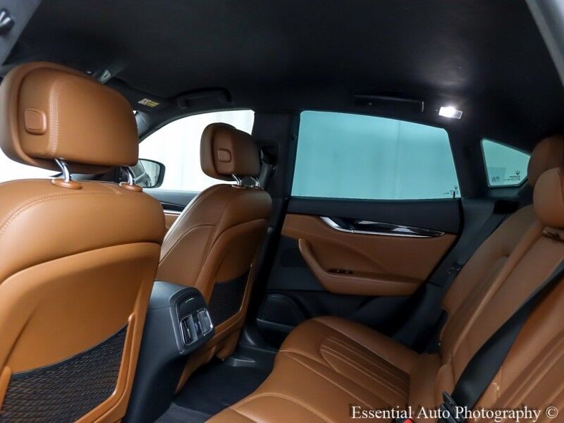 2019 Maserati Levante Willowbrook IL