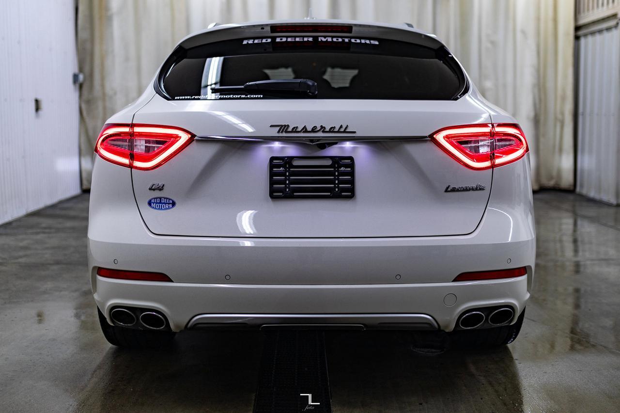 2019 Maserati Levante AWD GranLusso Leather Roof Nav Red Deer AB